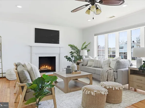 8412 Macauley Ct, Lutherville Timonium, MD 21093