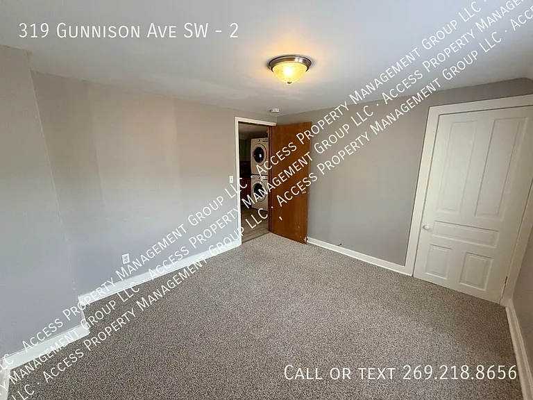 319 Gunnison Ave SW #2 — Photo 11
