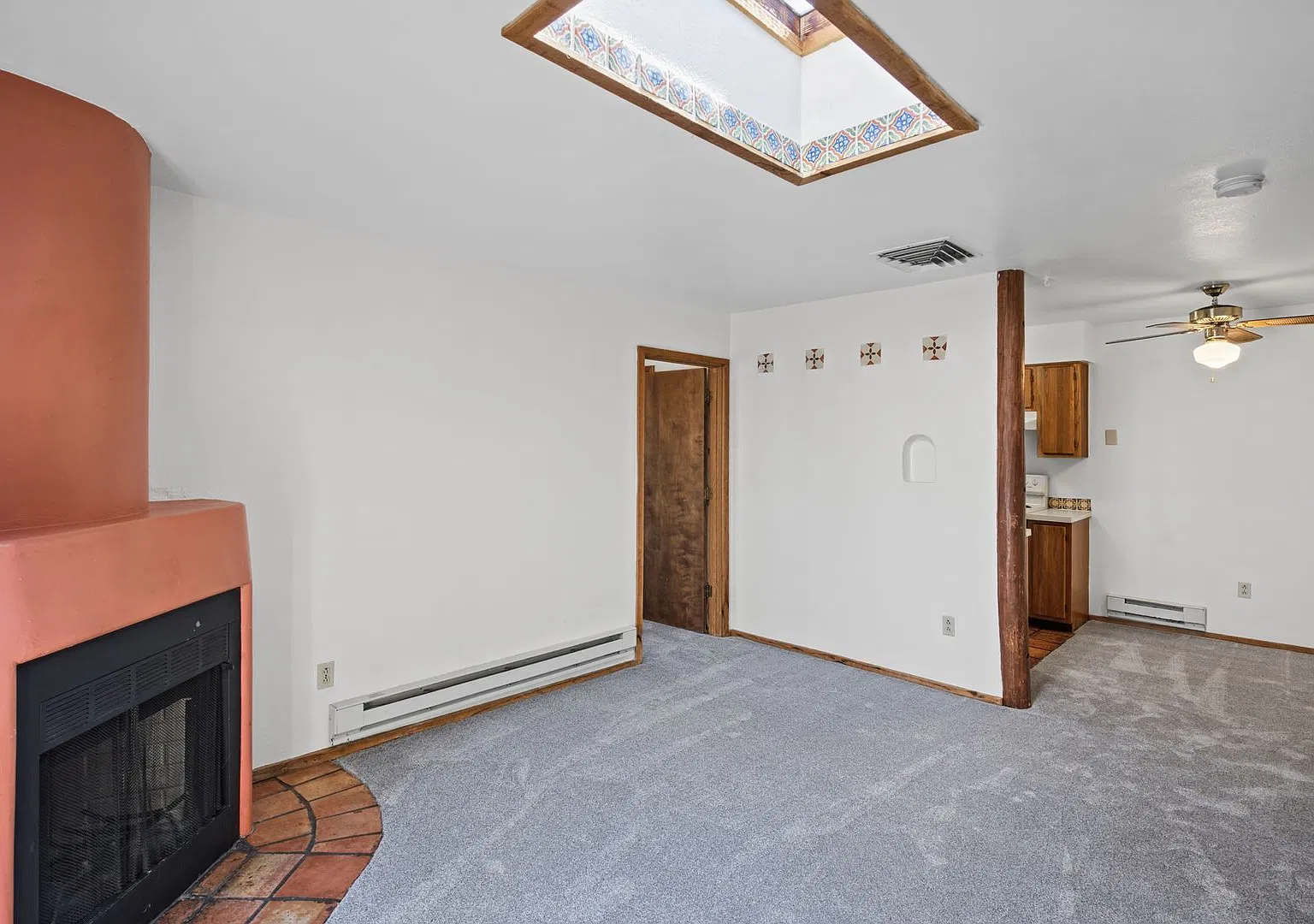 2600 W Zia Rd #C-2 — Photo 3