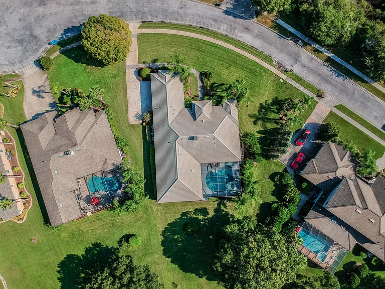 1107 Oxbridge Dr — Photo 22