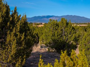 23 Rabbitbrush, Santa Fe, NM 87506