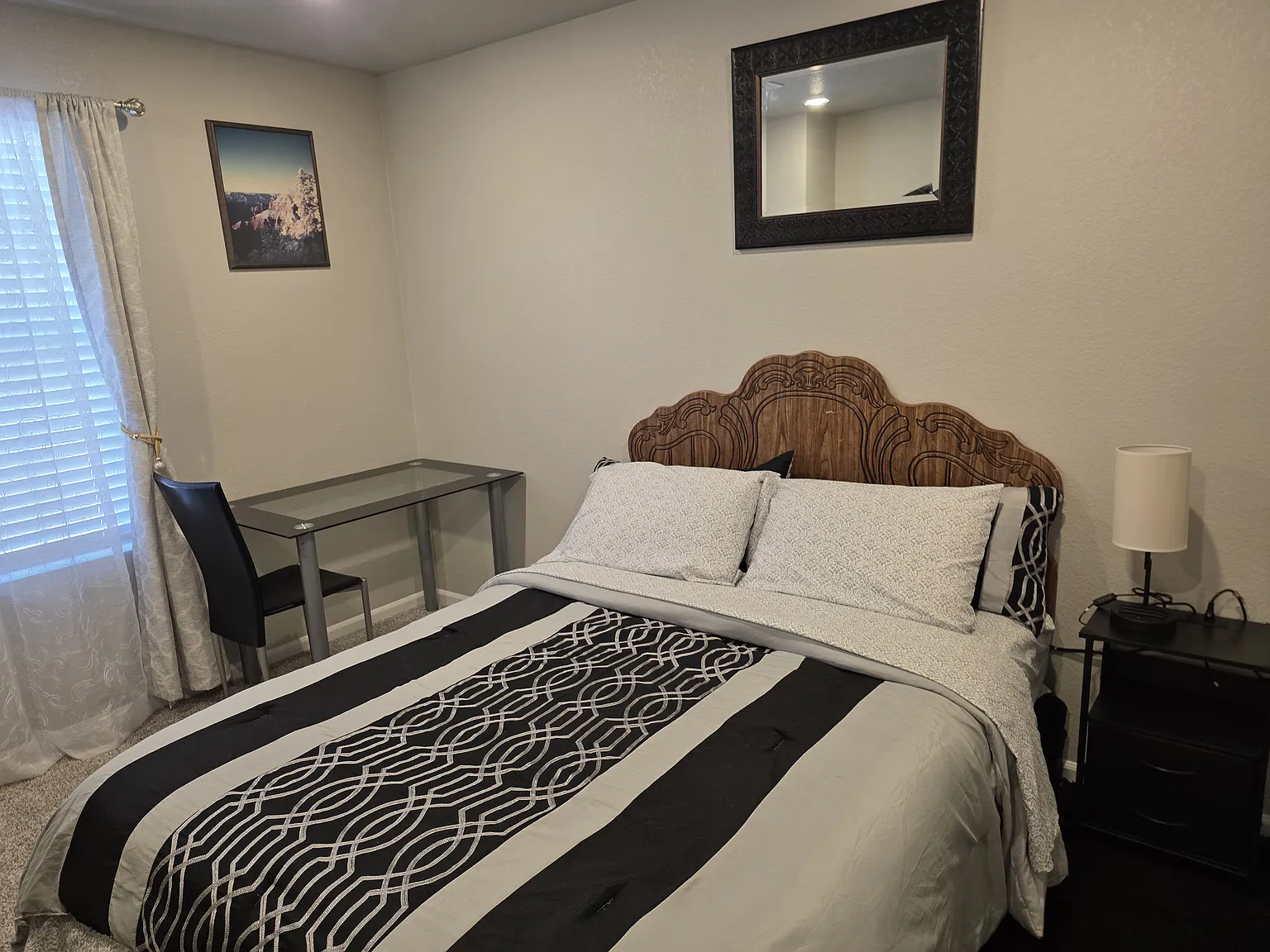 4 bed, 2645 sqft, $700 — Photo 3