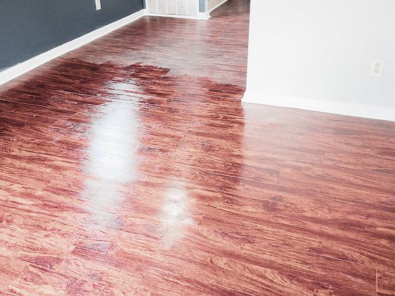 2nd image of 8 Meredith Ct APT 8