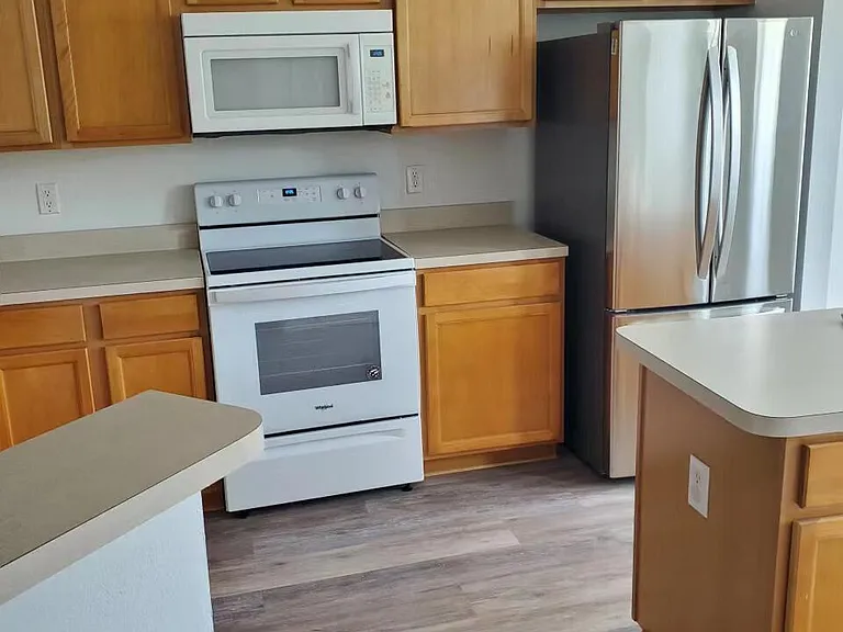 5663 Greenland Rd #805 — Photo 5