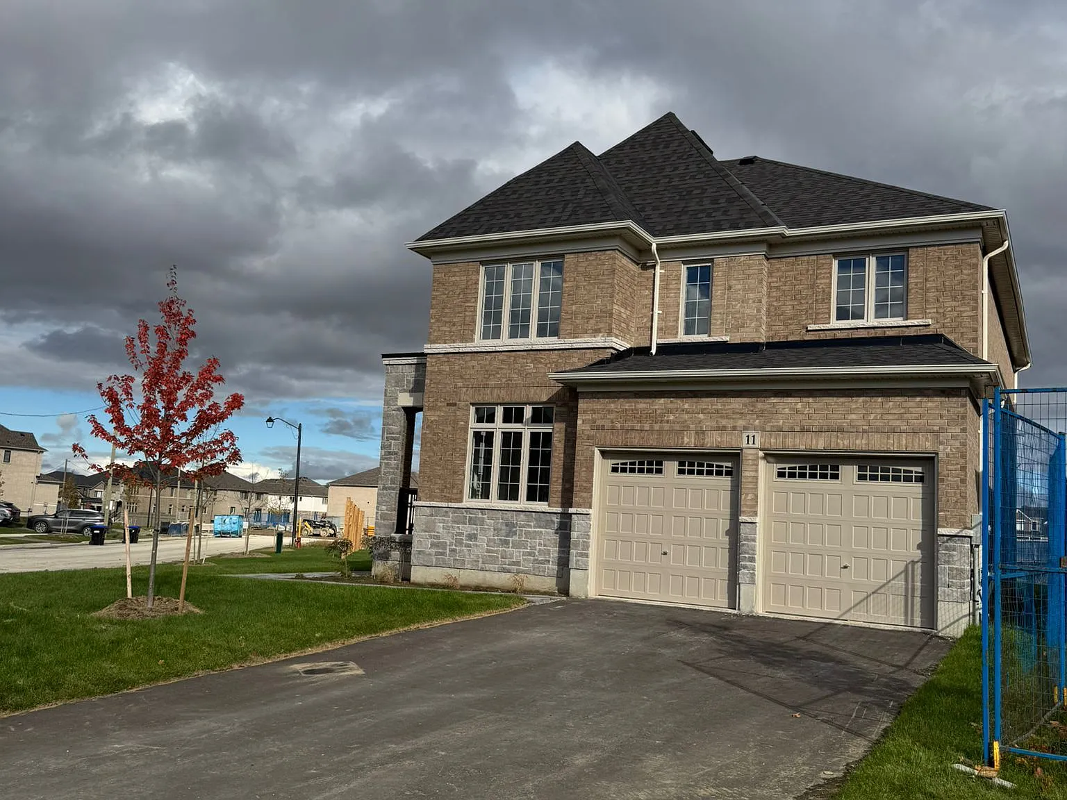 4 bed, $3,500 — Photo 2