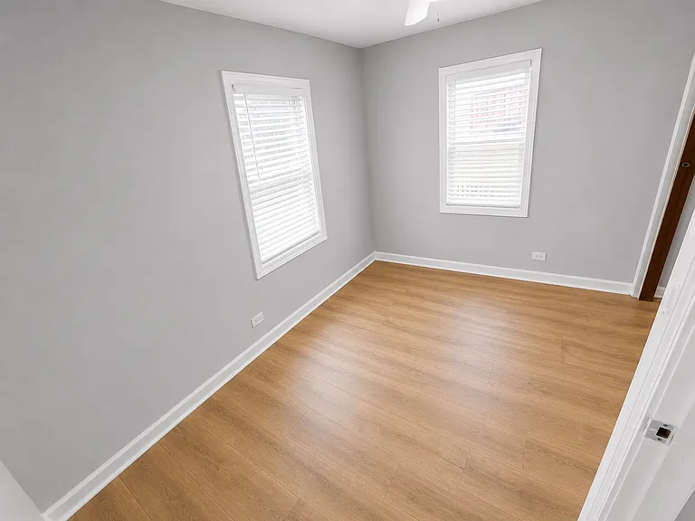 3120 N Saint Louis Ave #3 — Photo 6