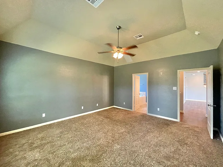 3607 Rusack Dr — Photo 18