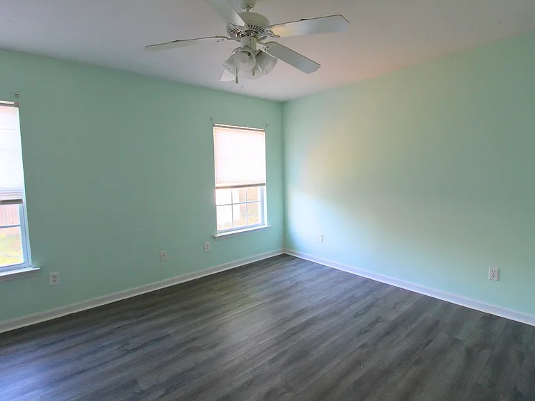 60 Susquehanna Trl — Photo 8
