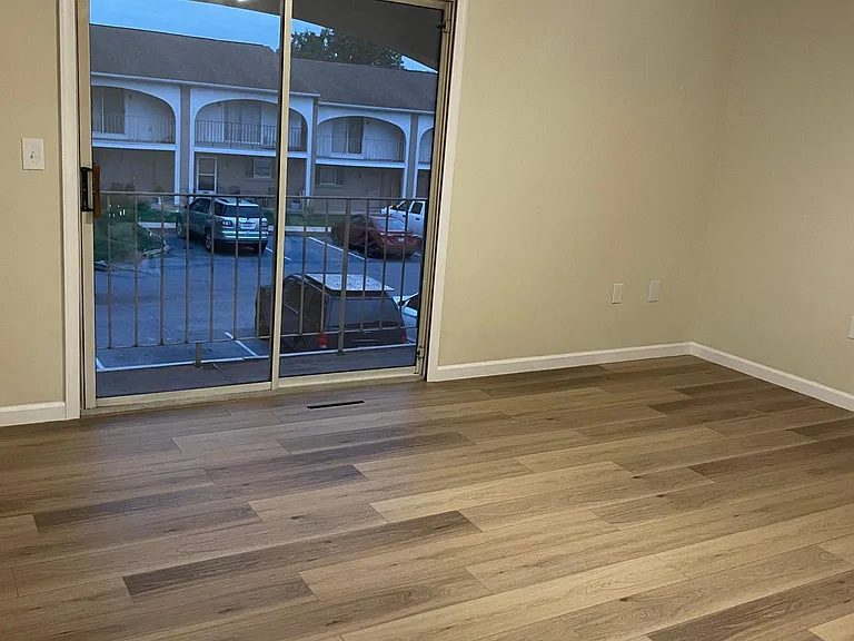 1809 Chestnut St — Photo 12
