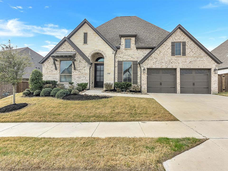 1st image of 5708 Lake Jackson Dr
