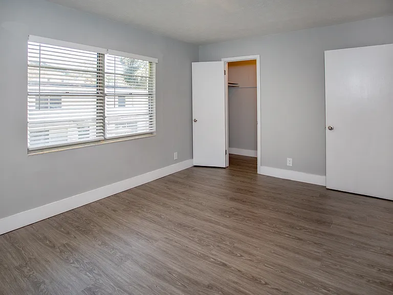 Ortega Village Apartments — Photo 8