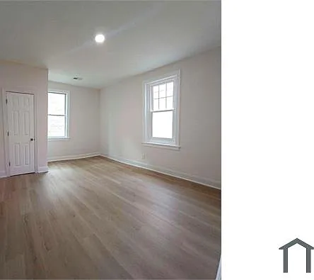 1535 Overington St #2 — Photo 6