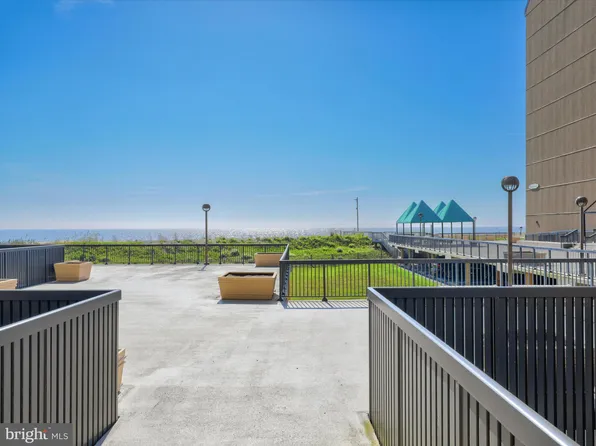 103 Georgetowne House Rd #103, Bethany Beach, DE 19930