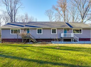 1404 & 1410 Mac Dr, Stow, OH 44224