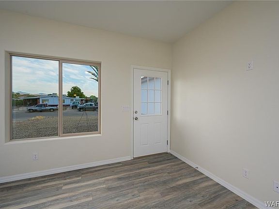 5th image of 840 Stahlman Dr