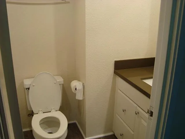 511 Hahaione St #111C — Photo 9