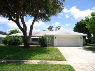 7860 Oakmont Dr, Lake Worth, FL 33467