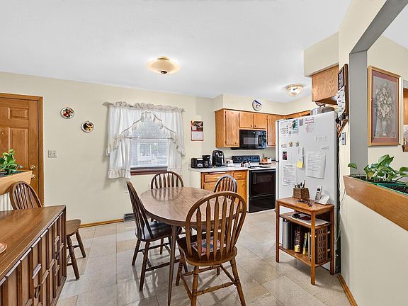 5th image of 2410 Monroe AVENUE