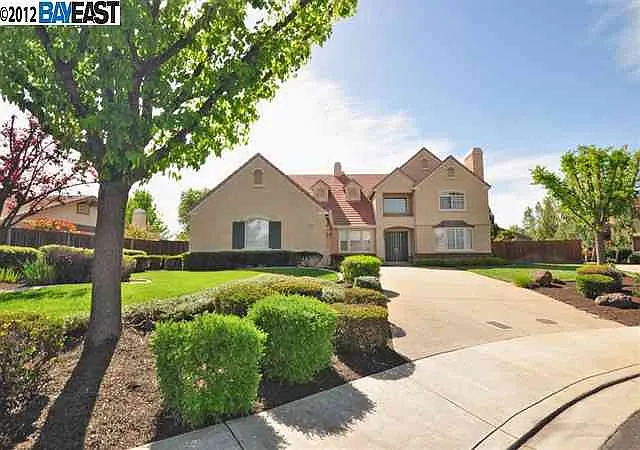 1545 Yukon Pl photo 1
