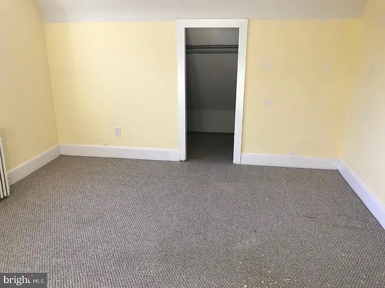902 Hughes Dr #2 — Photo 5