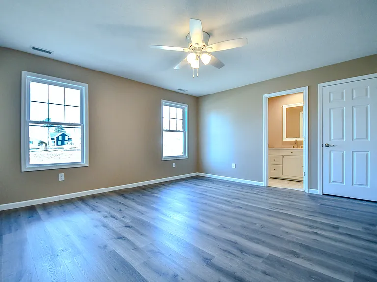 511 Cherry Ln — Photo 25