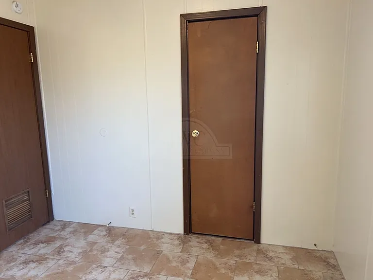 3104 Julie Ln — Photo 13