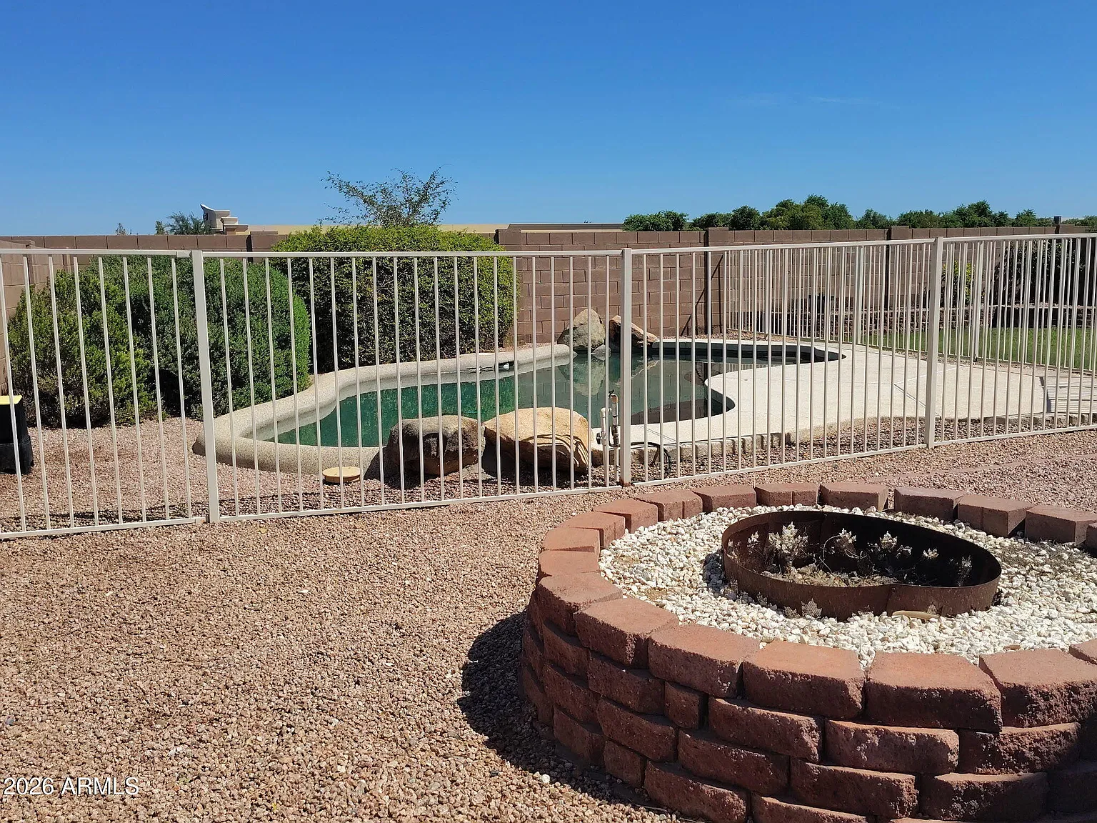 3 bed, 2.0 bath, 2171 sqft, $3,099 — Photo 1