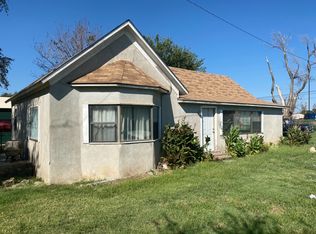 512 N Maple St, Seiling, OK 73663