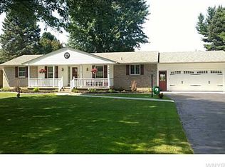1258 E Laray Dr, Alden, NY 14004
