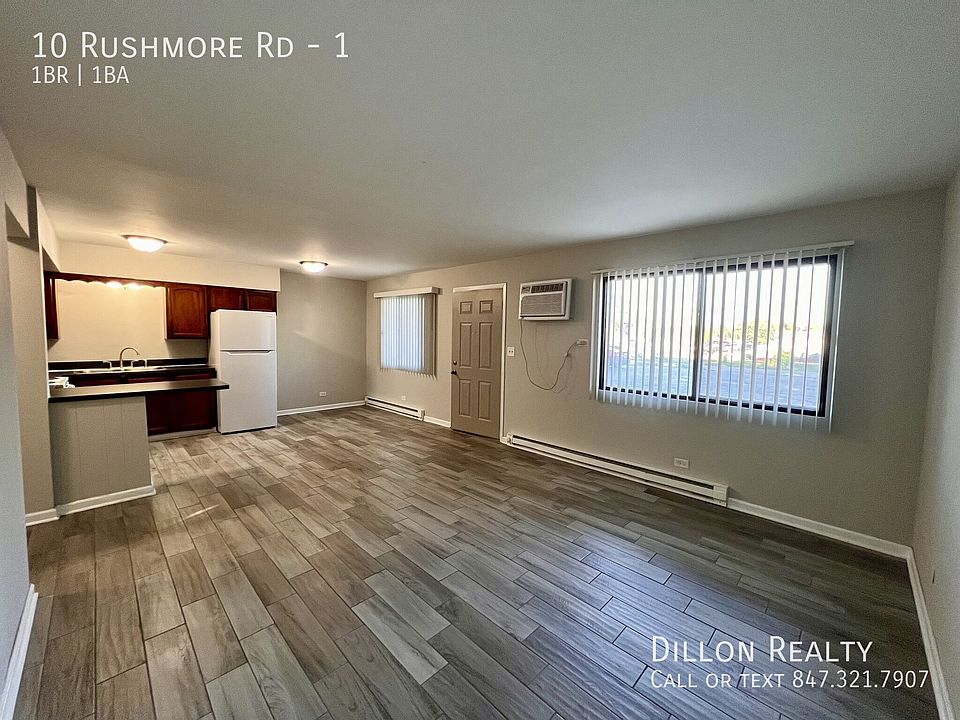 1st image of 10 Rushmore Rd APT 1