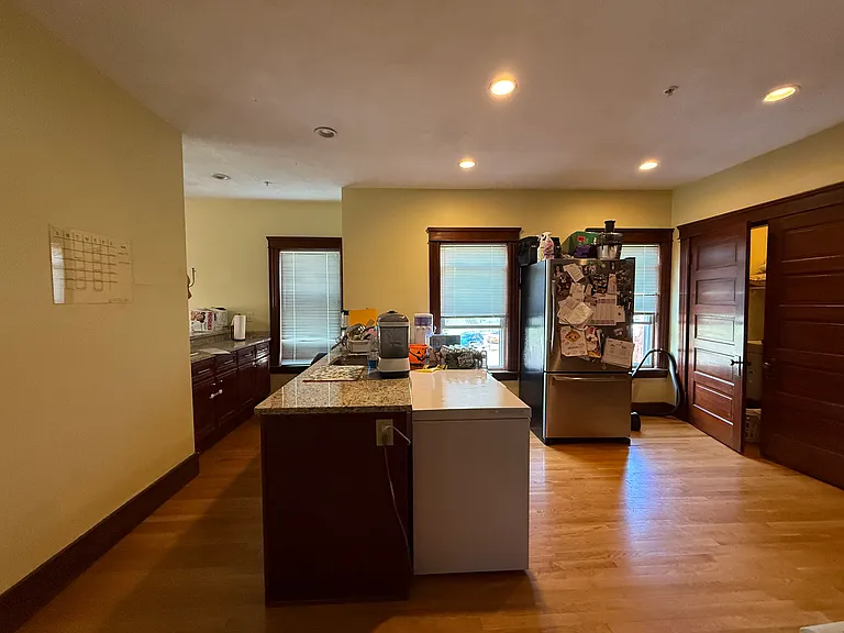 32 Woodbine St #1 — Photo 8