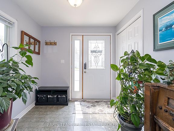 5th image of 5632 Penetanguishene Rd
