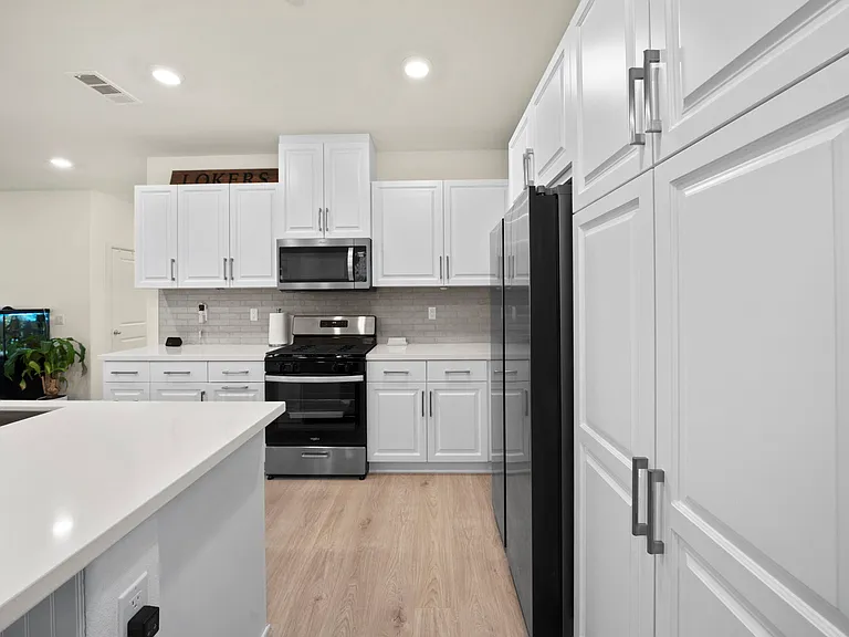 4079 Summer Way — Photo 8