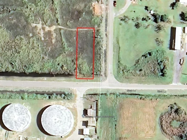 1 Birch Ln, Grand Isle, LA 70358