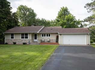 1 Mission Ln, Bloomington, MN 55420