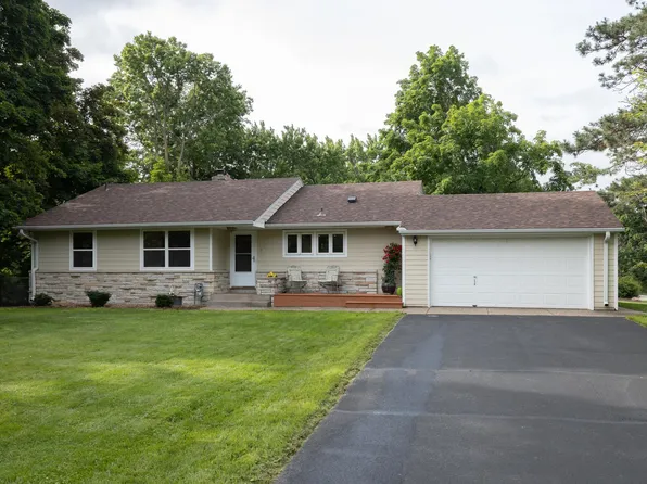 1 Mission Ln, Bloomington, MN 55420