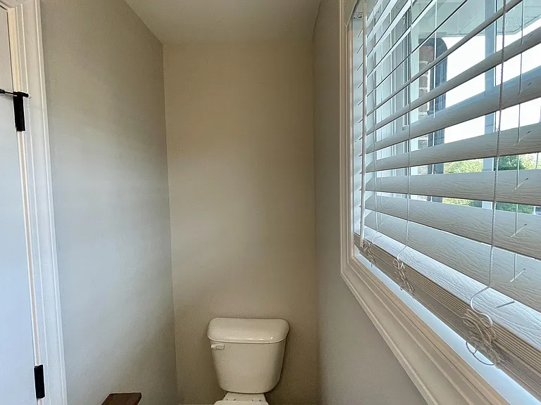1005 Ridgestone Ct #1 — Photo 14