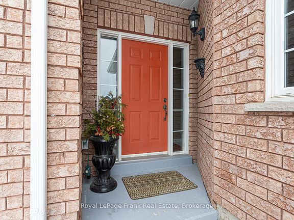 3rd image of 284 Rockingham Ct