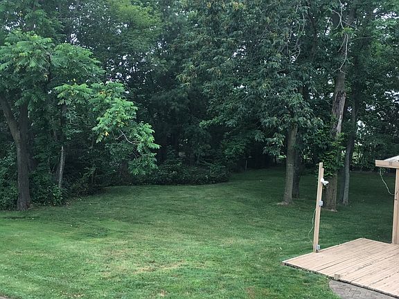 2nd image of 361 Spotswood Gravel Hill Rd
