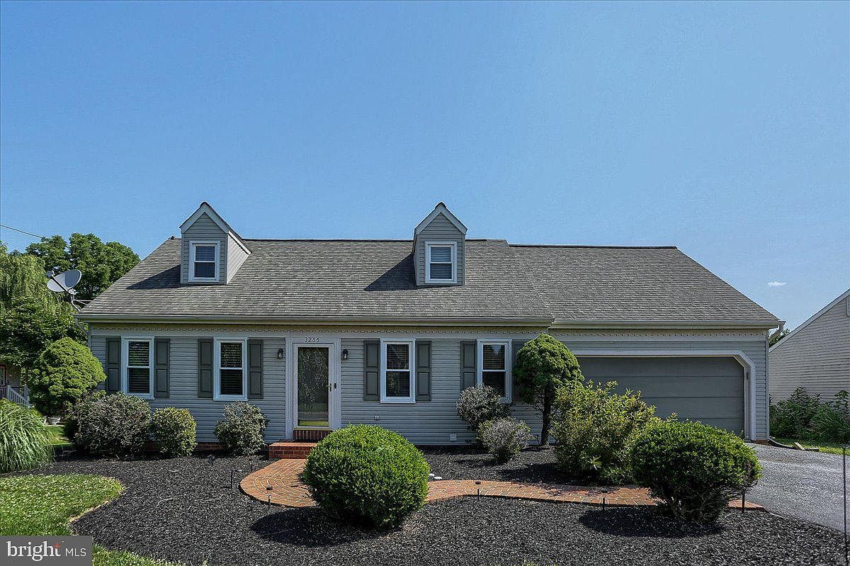 3255 Harrisburg Pike, Landisville, PA 17538 Zillow