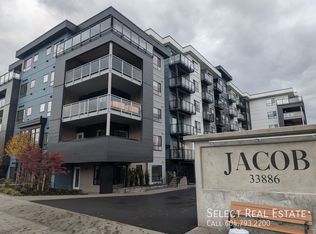 33886 Pine St #207, Abbotsford, BC V2S 0N9