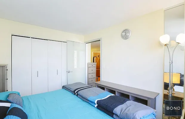 Rented by Bond New York | media 4