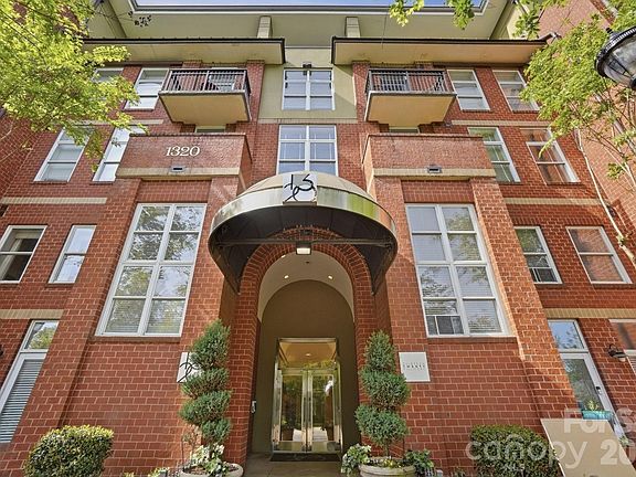 2nd image of 1320 Fillmore Ave Unit 403