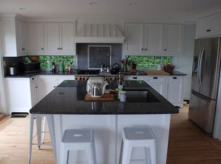 52 Fairlawn Dr, Montauk, NY 11954
