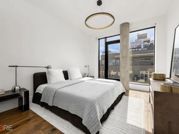 155 West 18th Street image 15 of 17