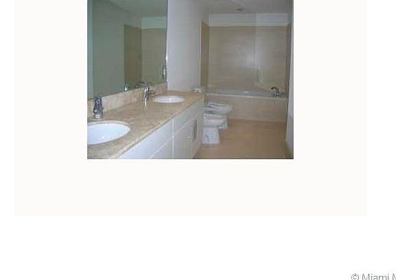 5th image of 7929 West Dr APT 1402