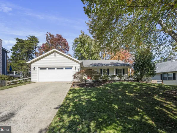 488 Montalto Dr, Herndon, VA 20170