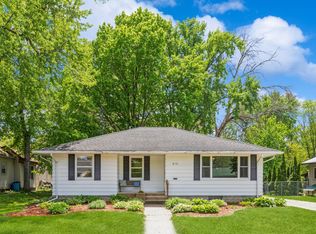613 9th St NW, Faribault, MN 55021