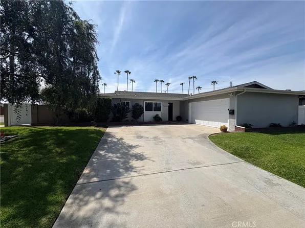 7602 Taylor Dr, Huntington Beach, CA 92648