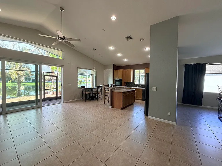 2165 SW Newport Isles Blvd — Photo 9